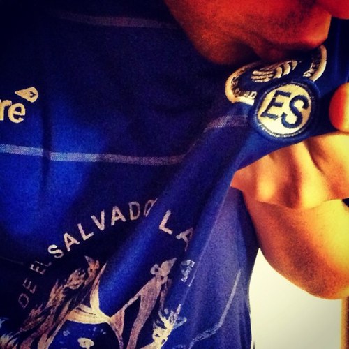 Salvadoreño. Aliancista. Madridista.
