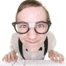 Zaman zaman kuzenlerimin Twitter, Facebook vb. hesaplarını da kullandığım doğrudur!