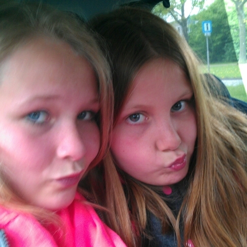 i love my styletang be youre self en be happy-love you Sweety
