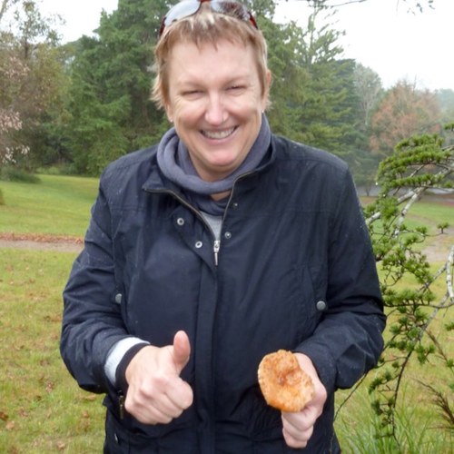 Cyclist, nerd, food, wine, bush walking