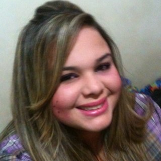 A felicidade é a unica coisa que me mantem gentil. Portanto, seja feliz SEMPRE!