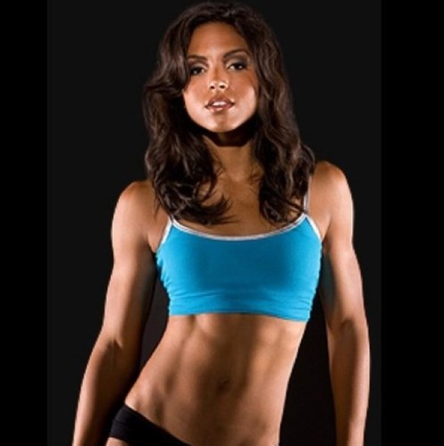 Fittness addict. Fitness motivation to help inspire everyone to change their lives. Also offer beauty & health tips!