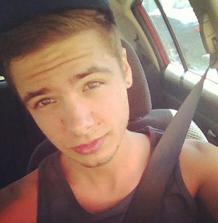 I love Lady Gaga & Demi Lovato - I feel the music is in my blood - kik : JoshuaEmmanuel.. - I'm in a gay relationship and I'm happy