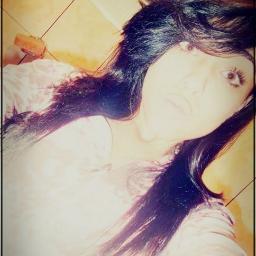 ,oooi voocs que entraram no meu twitter aproveita e me segue em ? #Luto pelo daleste , Descance em paz meu Idolo , #Euamovs