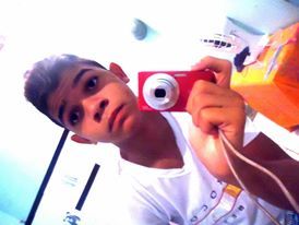 Se você casa comigo nunca mais vai passar fome, de dia tú come Linguiça, e a noite a Linguiça te come *-*                       Skype;meninas::marciogabriel157