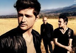 Tweeting the most inspirational and heart warming lyrics from The Script! :D