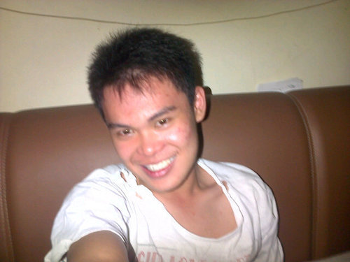 My name is evan I stay @tangerang and I'm 17th years old :)