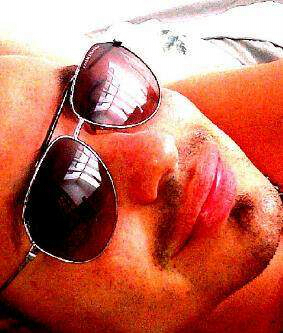 MFlowMuSik1983's profile picture. Obvio q si hay un Dios! Existo yo ;)