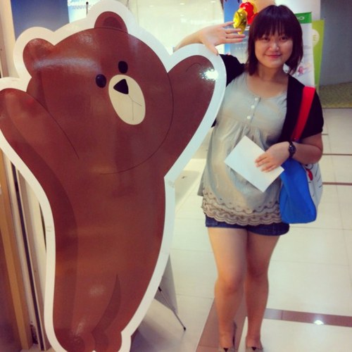•Live life to the fullest• I 'm Just a gurl who ♥ my daughter Cleo, lil bit crazy, love to talk, laugh and traveling ♥┐('⌣'┐)(┌'⌣')┌♥