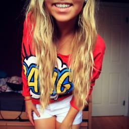 Girlyquotes247's profile picture. Follow me, I follow back :)