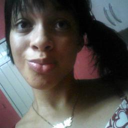 danço freestep e sou uma pessoa timida e legale meiga