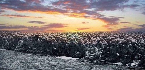 Birgün ressamlar Türk ün simasını çizmeyi unutursa söyleyin gökten inen yıldırımı çizsinler Musatafa Kemal ATATÜRK