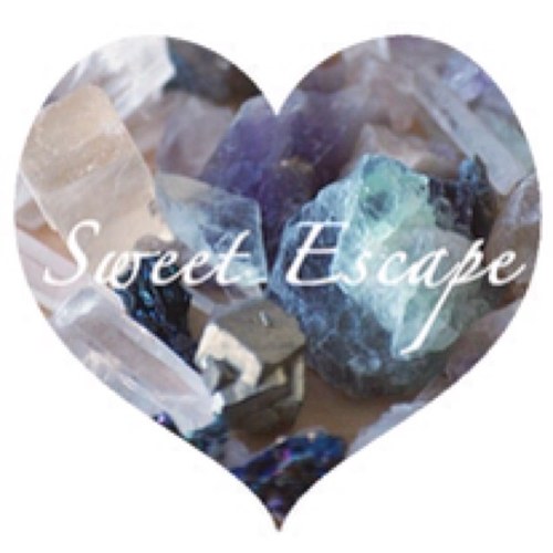 An online store that is based in Los Angeles, California! 
♡When life gets too hard, all we want is a Sweet Escape♡