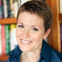 E-Commerce Consultant and industry veteran. Curious early adopter, passionate cook.