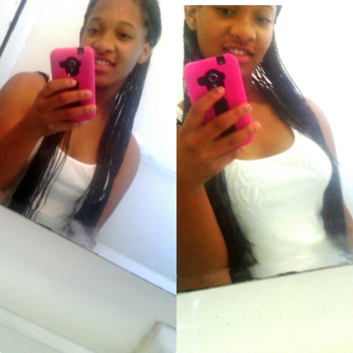youu cant  judge her  ..♡♥♡♥