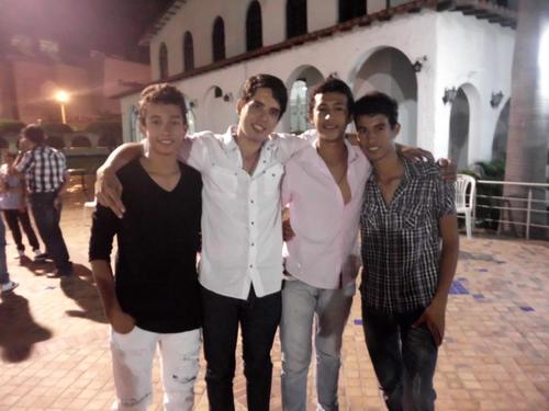 Jhosekgonzales's profile picture. ☀️𝐄𝐯𝐞𝐫𝐲𝐭𝐡𝐢𝐧𝐠 𝐲𝐨𝐮 𝐧𝐞𝐞𝐝 𝐢𝐬 𝐡𝐞𝐫𝐞🦋
Follow more:  
@AriannyOzawa