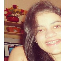 Facebook : Gerlaaine Ferreira