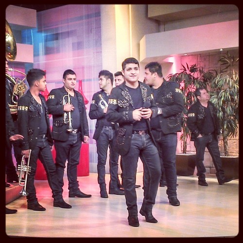 Voz de Banda Super Corona