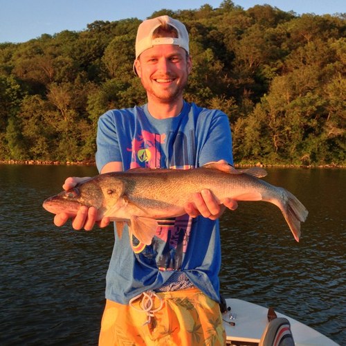 BryanFlach's profile picture. I love to camp, shred snow,disc, and hang out with friends at DMB shows