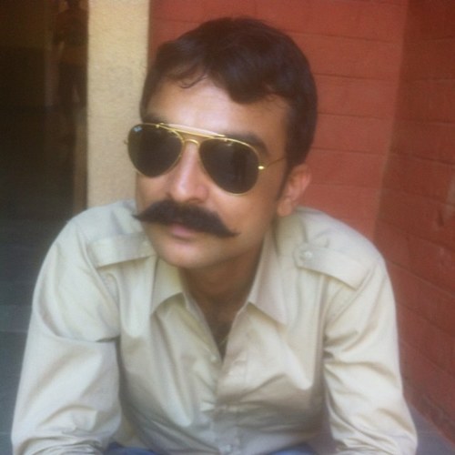 dhruvdev999's profile picture. 