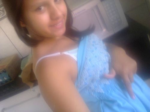 A Priiincesinha que não NasceeuPara ficar preza no casteelo, Maaiss Sim paraEnfrentar A realidade Com a Cabeça Eguiida ~ ♥Me segue amore!