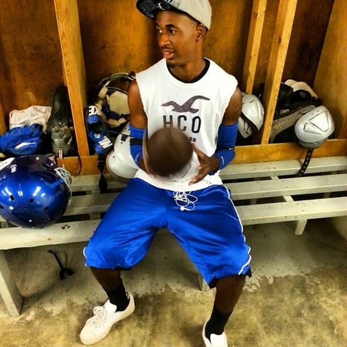 STOP ACTIN LIKE AH BIHH AND FOLLOW ME