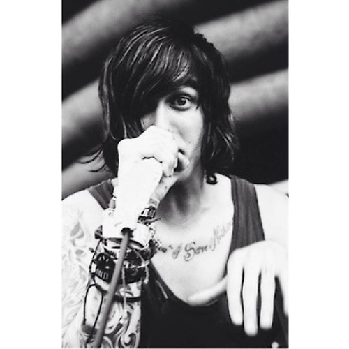 liamfixmyheart's profile picture. you don't choose the band, the band chooses you