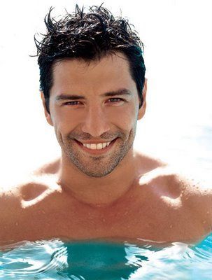 Personal trainer e modelo- @beatrizhancover-  28 anos