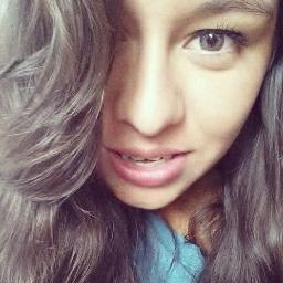 Si no puedes volar, corre
si no puedes correr, camina
si no puedes caminar, gatea
pero agas lo que agas
tienes que salir adelante