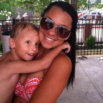 Profile Picture of Meghan Stephenson (@Meg_Simone) on Twitter