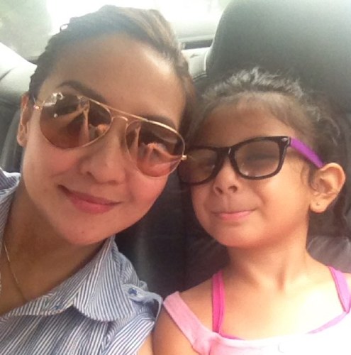 ElainePangga's profile picture. Munchkin's Momma who loves to eat, tweet and retweet! c'',) 🇵🇭☀️🏝🍴🍷☀️