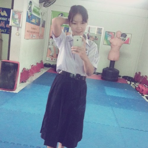 EPloy11's profile picture. #' อยากของเก่าคืน^^