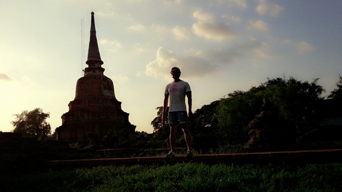 moh_bkk's profile picture. ผู้หยั่งรู้ทางจิตวิญญาณ, ไขปัญหาความลี้ลับแห่งจิตด้วยการสัมผัส