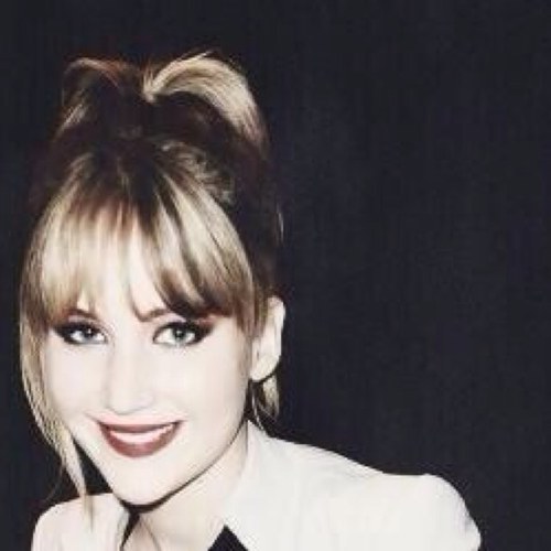 Hutcher//Directioner/Swiftie//Belieber