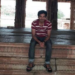 Software Engineer on Weekdays. Backpacker and/or Bookworm on weekends.