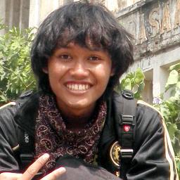 Kuliah: PNJ, Jurusan TGP, prodi: DG
http://t.co/0ys5OWKtiC