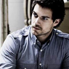 Official Twitter of your new Source about Henry Cavill. http://t.co/qc4Fks58Qe