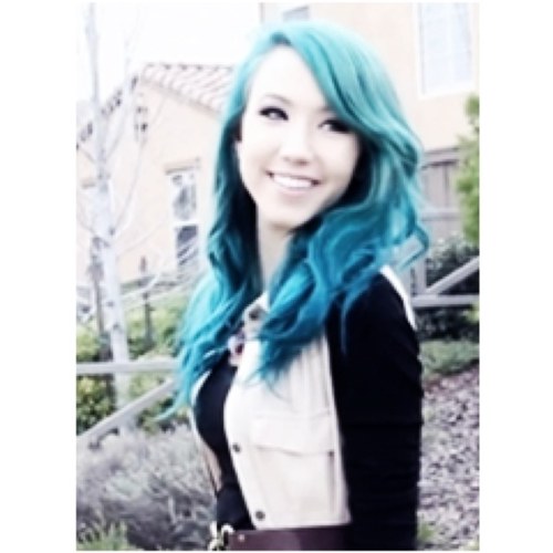 I'm that girl that had the blue hair. {FL//RP// Not @KalelKitten.}