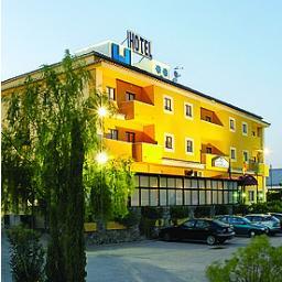 Hotel *** situado en la bella y acogedora ciudad de Plasencia