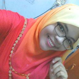 nothing special about me . Just menunggu masa untuk bekerja sendiri , SINGLE :) will follow u back , fb:http://t.co/3KhVMJgpFw