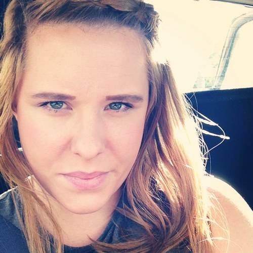 Sarabrycedim's profile picture. Books and such. Future librarian.