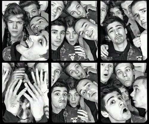 We Are DIRECTIONER!We are come from INDONESIA(: and We Are Always Support @onedirection