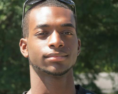 Artist/Songwriter,chilled out nigga second in command of  Trakkingz Ent finna b on the come up.