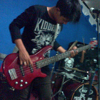 Egc ada lg harapan q bwt lu synk .. Slmat smoga bhagia