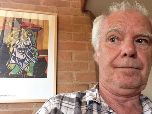 Left-leaning, Cleethorpes born, 60's Sociologist, gardener, grandfather and West Ham fan