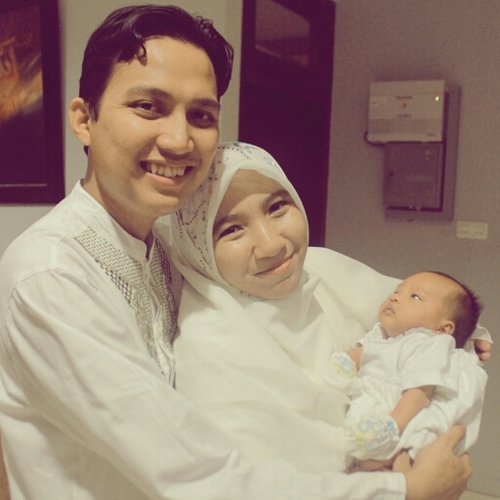 Ciluzgirl's profile picture. menjadi istri yg luarbiasa untk abi & aleena