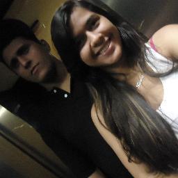 17 anos,geminiana de 1 de junho,ciumenta e complicada e completamente apaixonada pelo meu amor @Alex_Dionizio