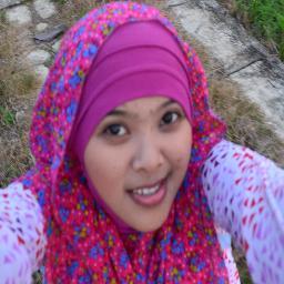 Teman bisa mengkhianatimu, pasangan bisa meninggalkanmu, tapi Tuhan... tidak akan pernah membiarkanmu terjatuh☺