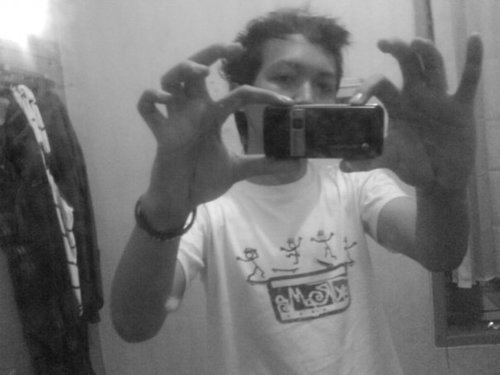 #NBA enthusiast ● Internazionale Fan ● old emo head ●
My twitter, my rules. Follow me with your own risk.