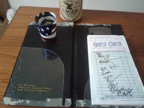 serverprobs86's profile picture. SOMEONE PLEASE 86 ME FROM THIS HELL HOLE! Why did I drink til close knowing I had a double today? I wear the apron in this relationship.